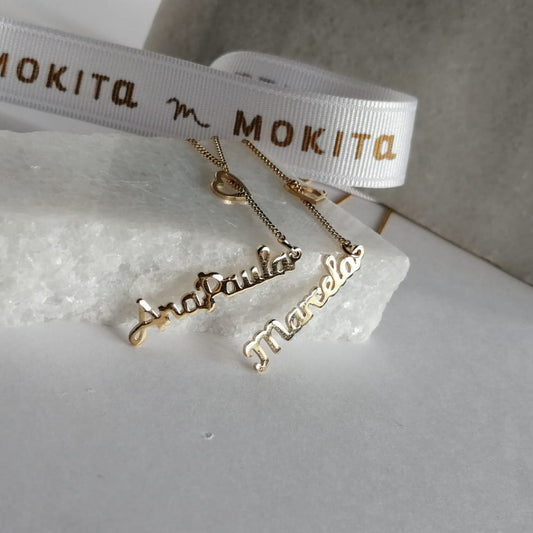 Collar de Nombre Personalizado con Corazón Atravesado