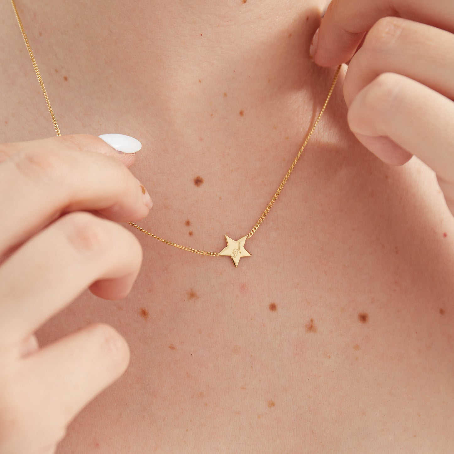 Collar de Estrellita con Inicial