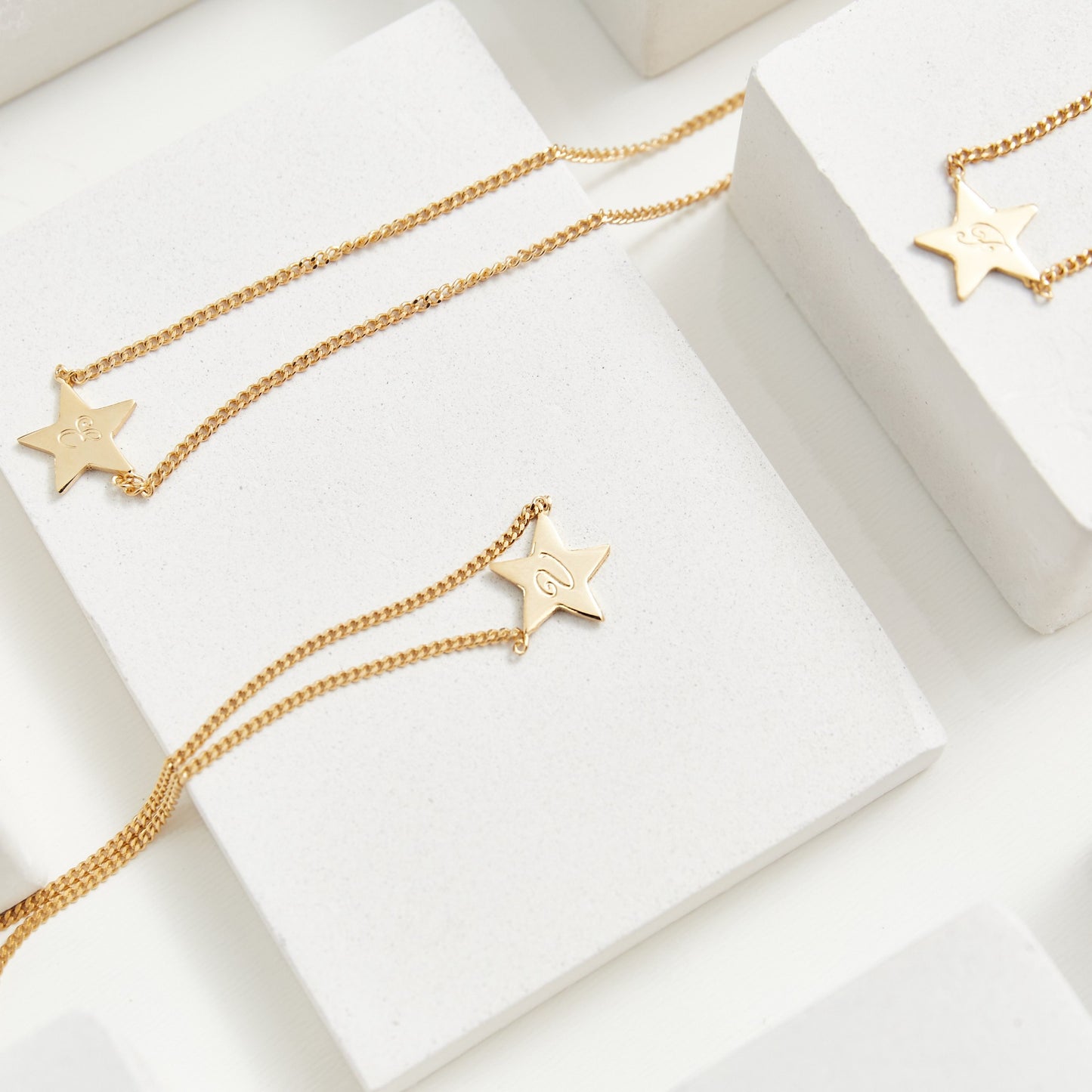 Collar de Estrellita con Inicial